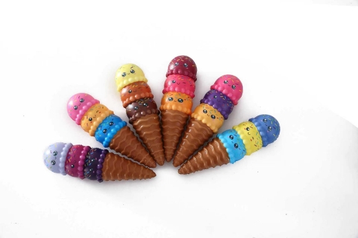 Picture of Squishy Triple Scoop Ice Cream assorted ( ONLY SOLD in Display of 6 )
